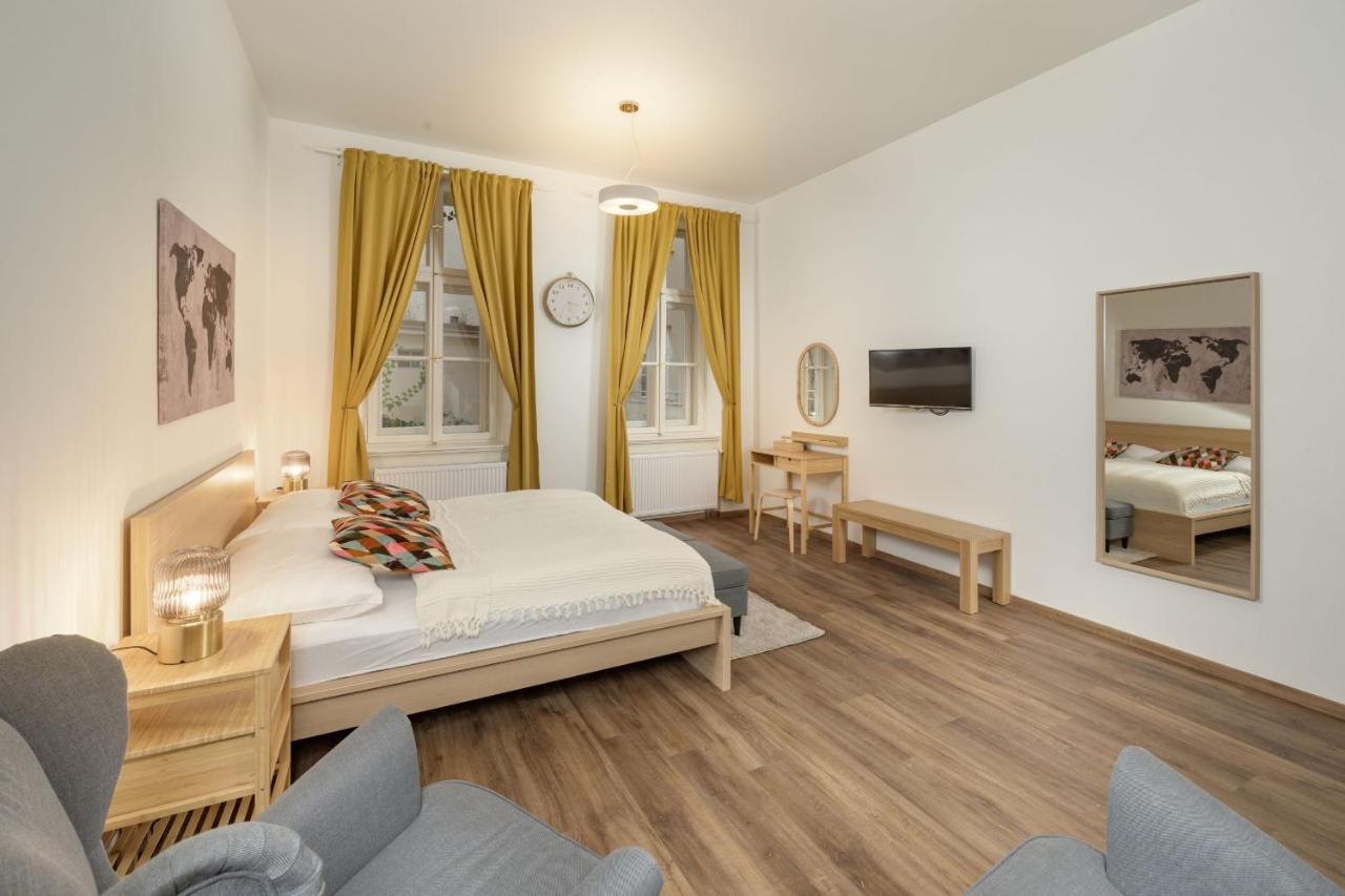 Unesco Prague Apartments Eksteriør billede